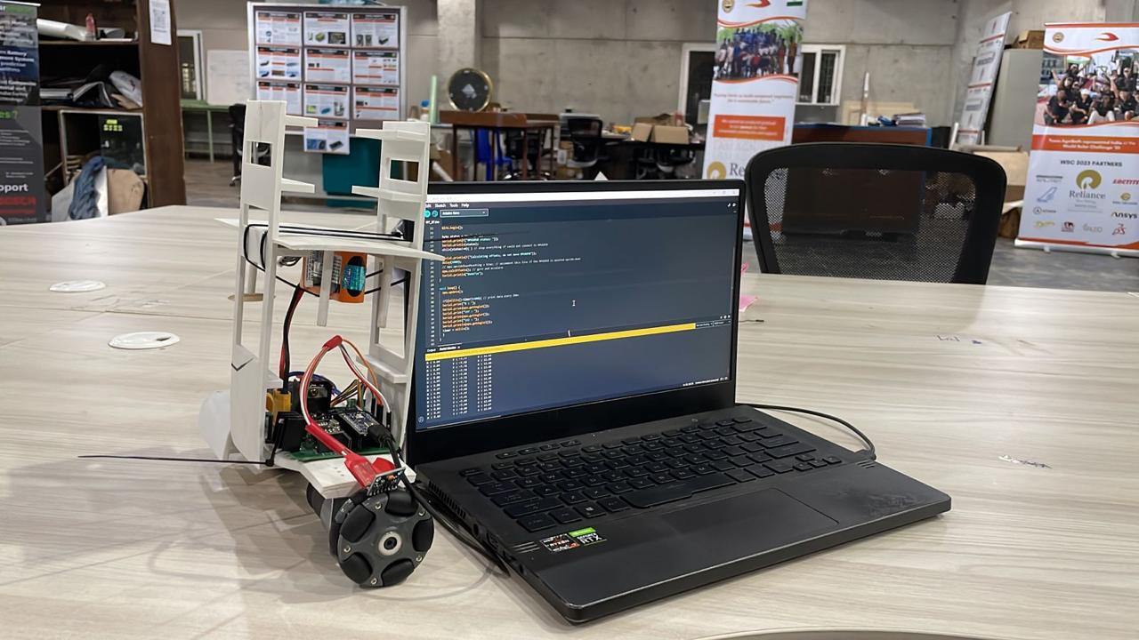 Self-Balancing Robot Image 2